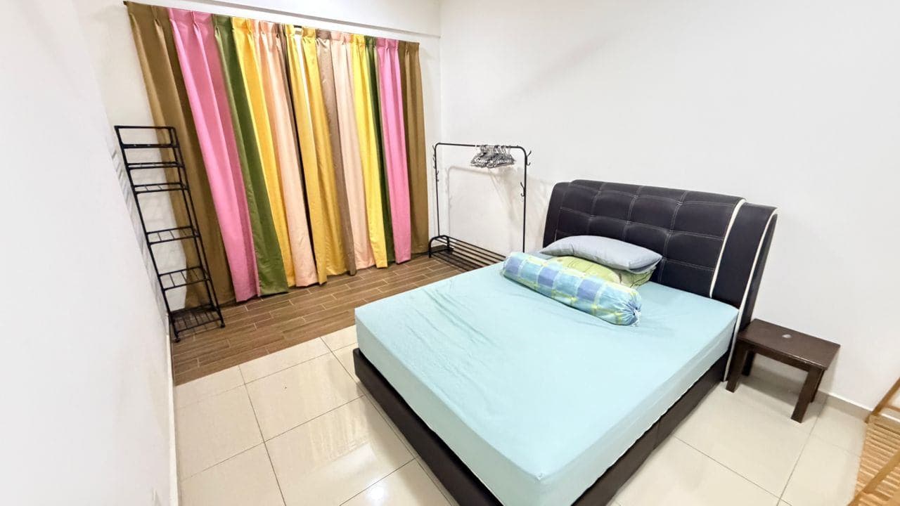 Studio @ Summerskye Residence, Bayan Lepas | 1 Carpark