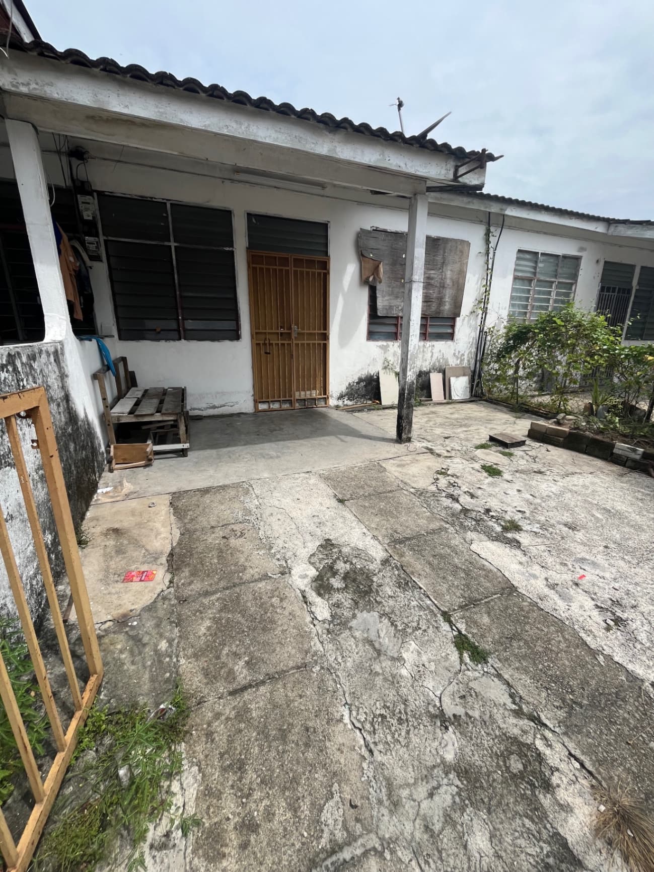 1-Storey Terrace @ simpang ampat  | Vacant unit