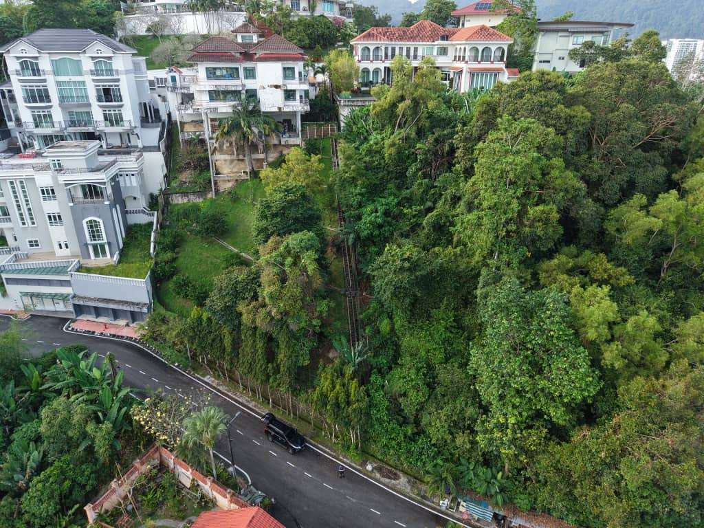 Pearl Hill Hillside Seaview Vacant Land 16797sf Tanjung Bungah