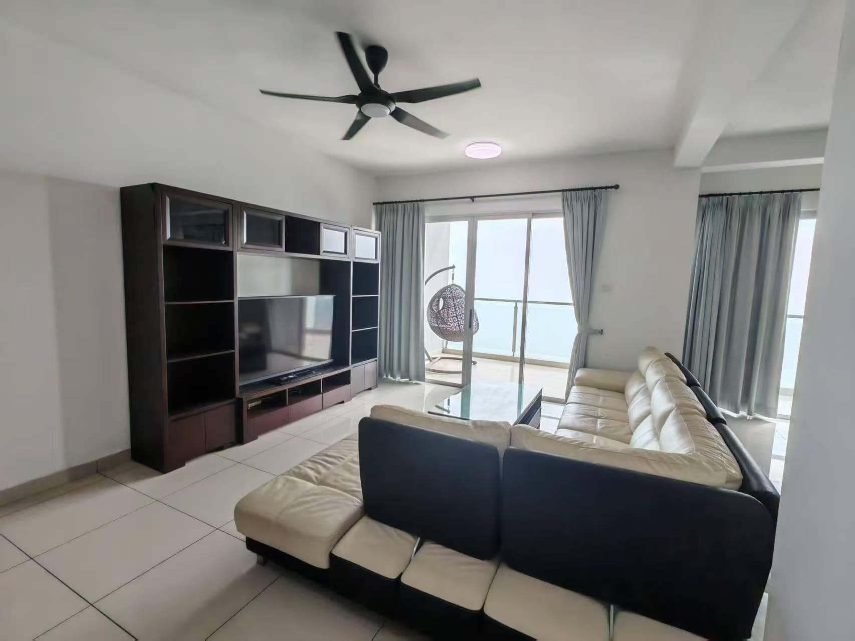 10 Island Resort Batu ferringhi , Sunrise view , corner Lot 