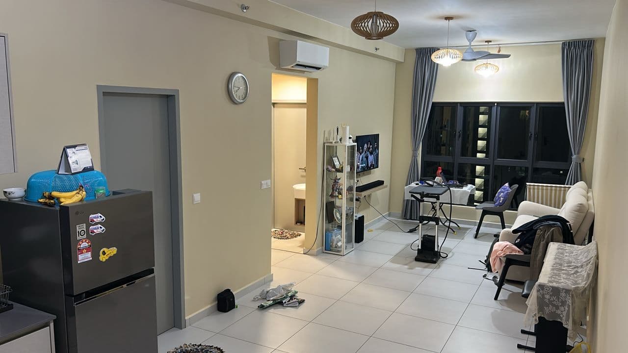 [House/2B1B2CP] Sinaran Residences  by Grey Property Roy