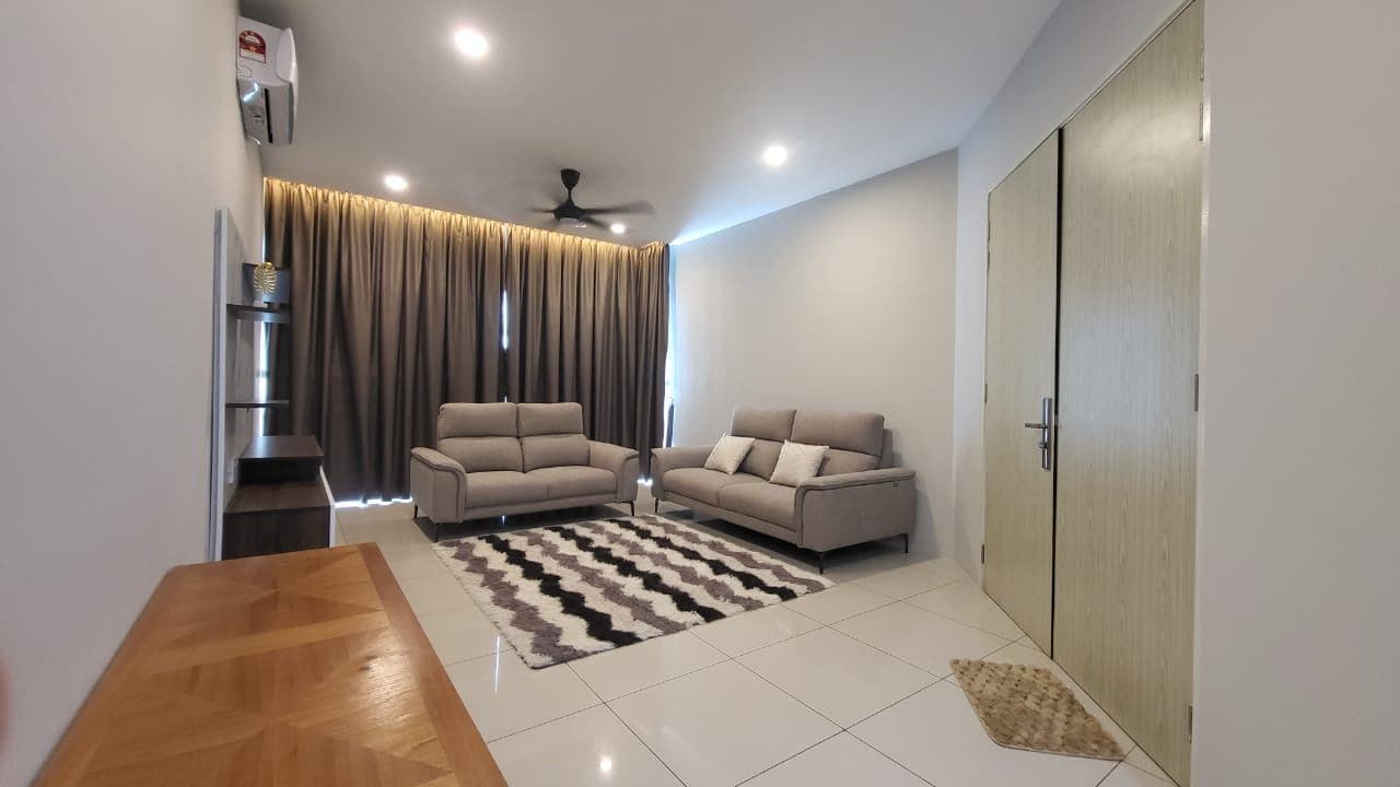 The Clover Near Penang Air Port 