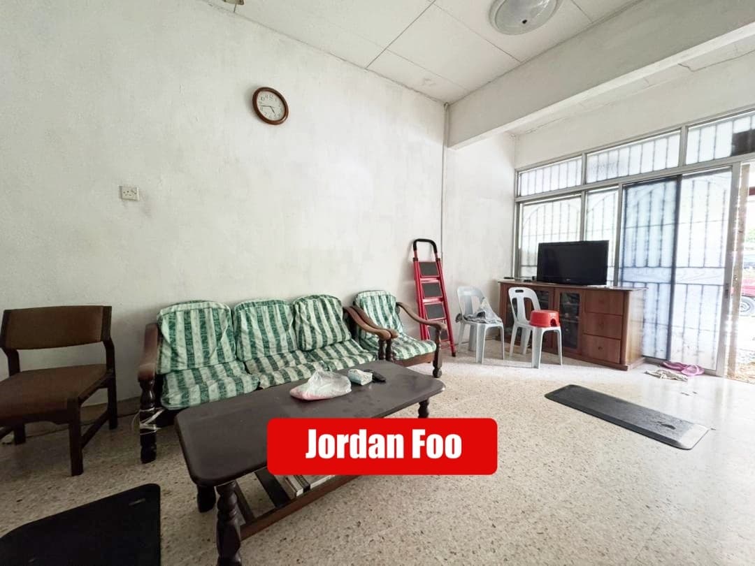 1.5 Storey Terrace Bayan Baru Lorong Mayang Pasir FREEHOLD 1400sf