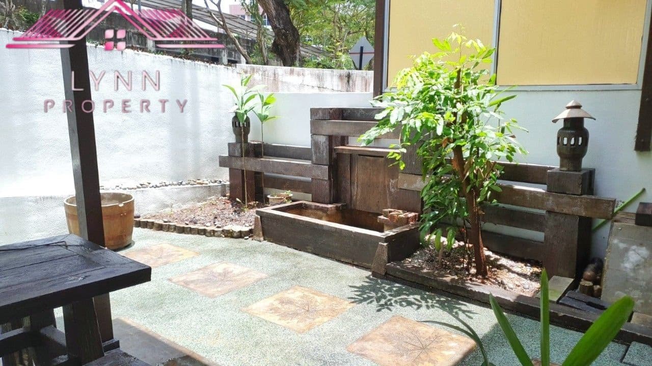 3 Storey Terrace @ Jelutong 3407 Sqft Fully Renovation